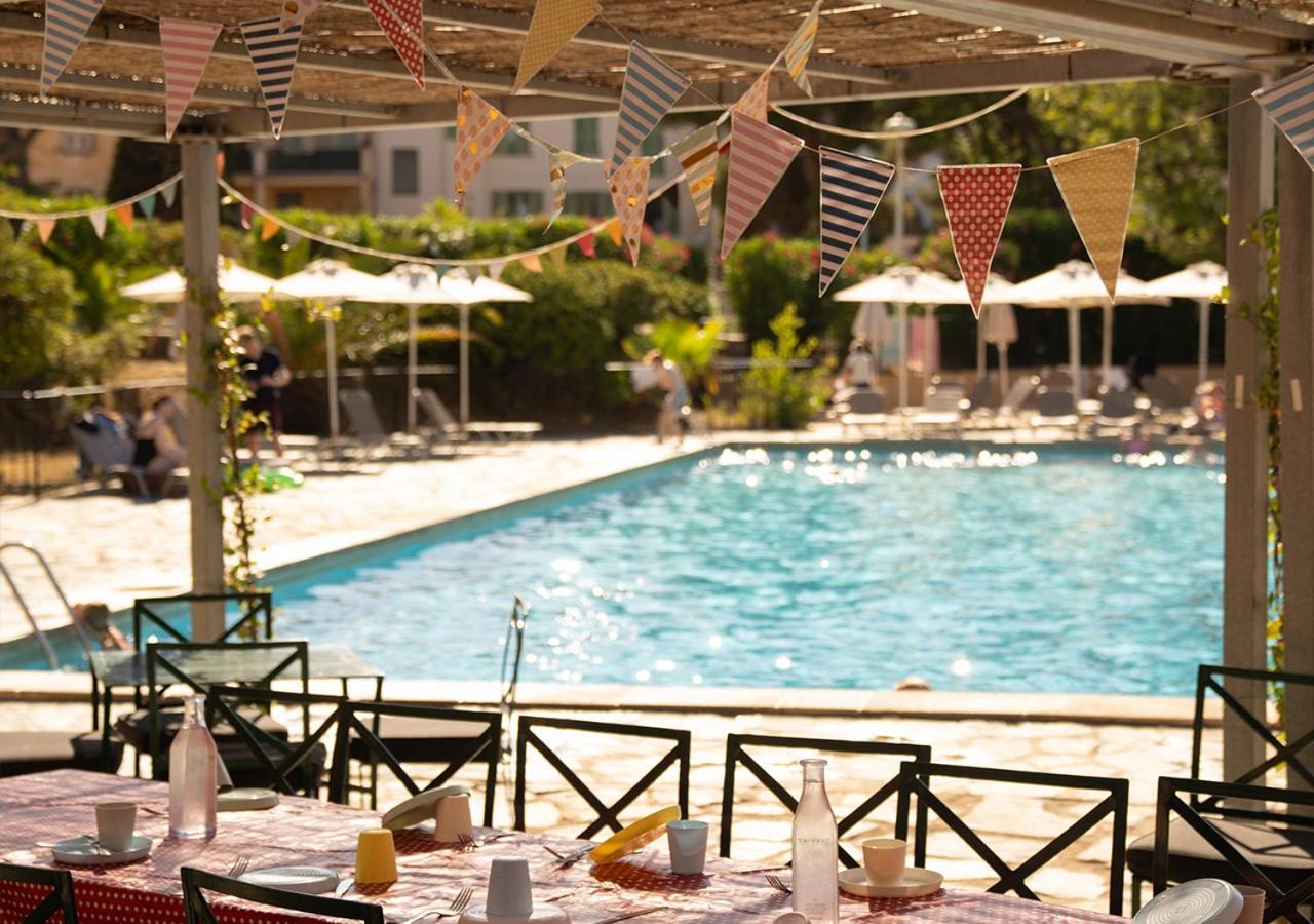 Langley Resort Napoleon Bonaparte LʼÎle-Rousse Dış mekan fotoğraf